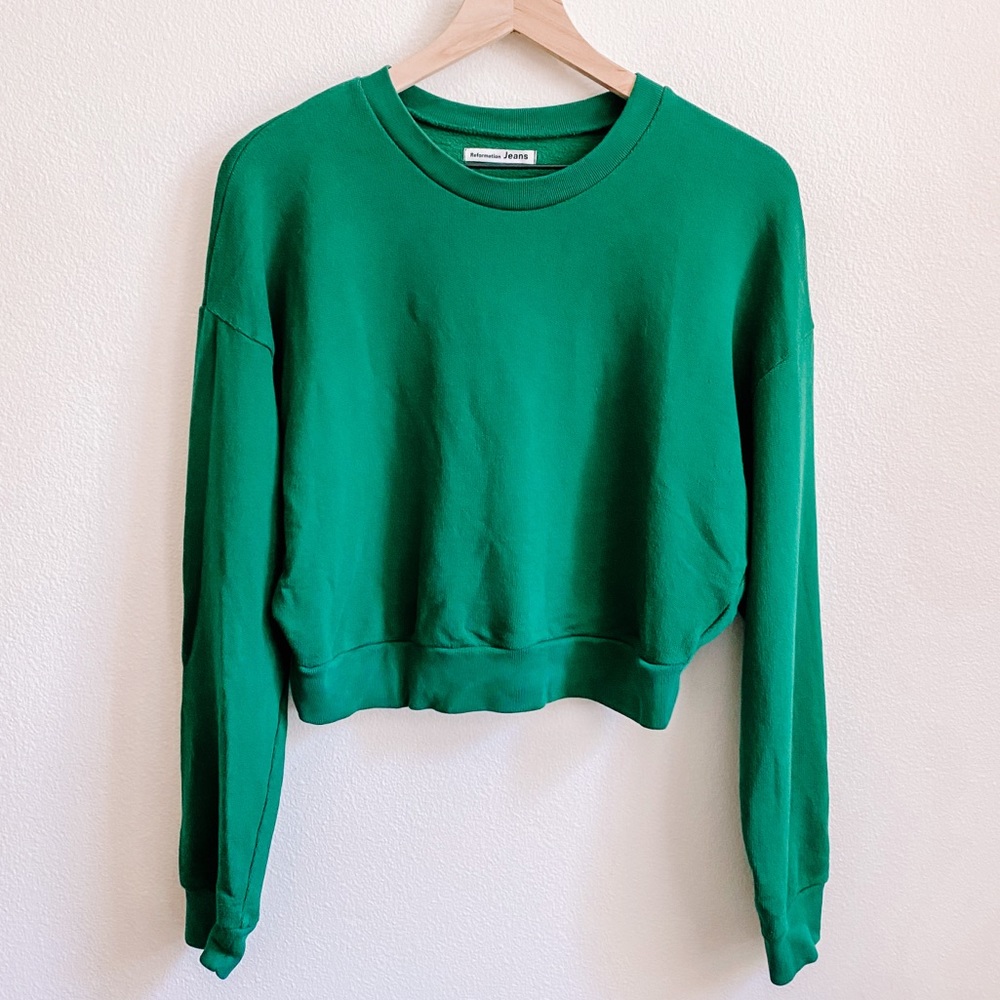 Reformation Green Boxy Cropped Sweatshirt with Long Sleeves